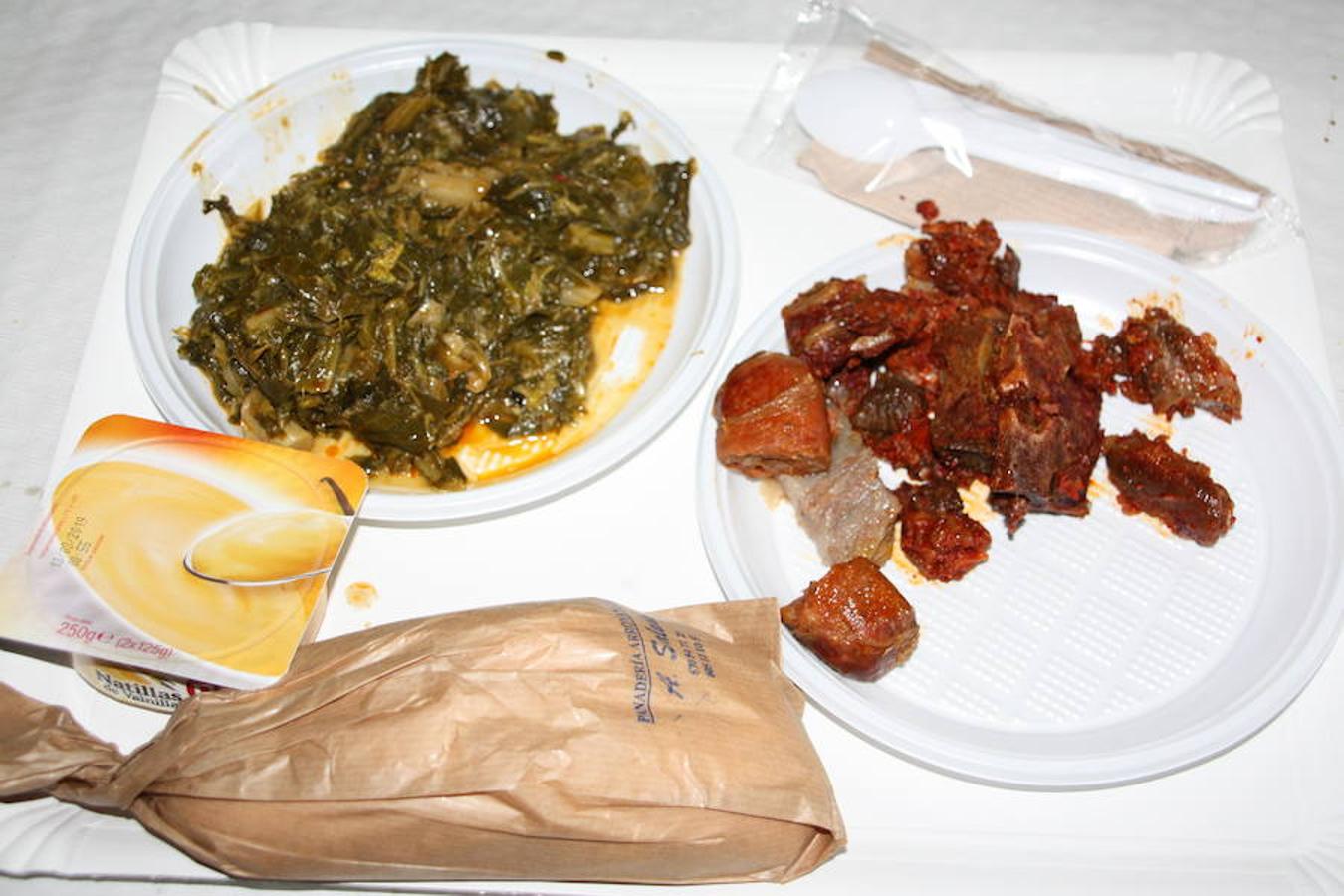 Plato de coles con buche