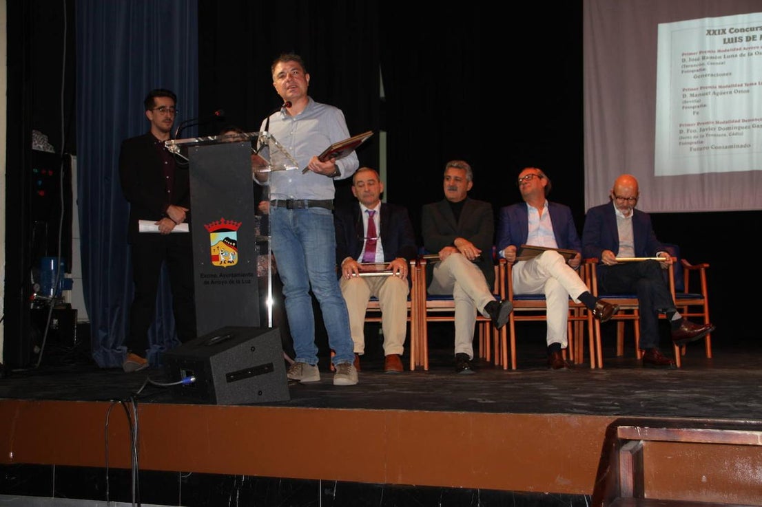 José Ramón Luna, premiado por su foto ‘generaciones’ en la temática ‘Arroyo de la Luz’