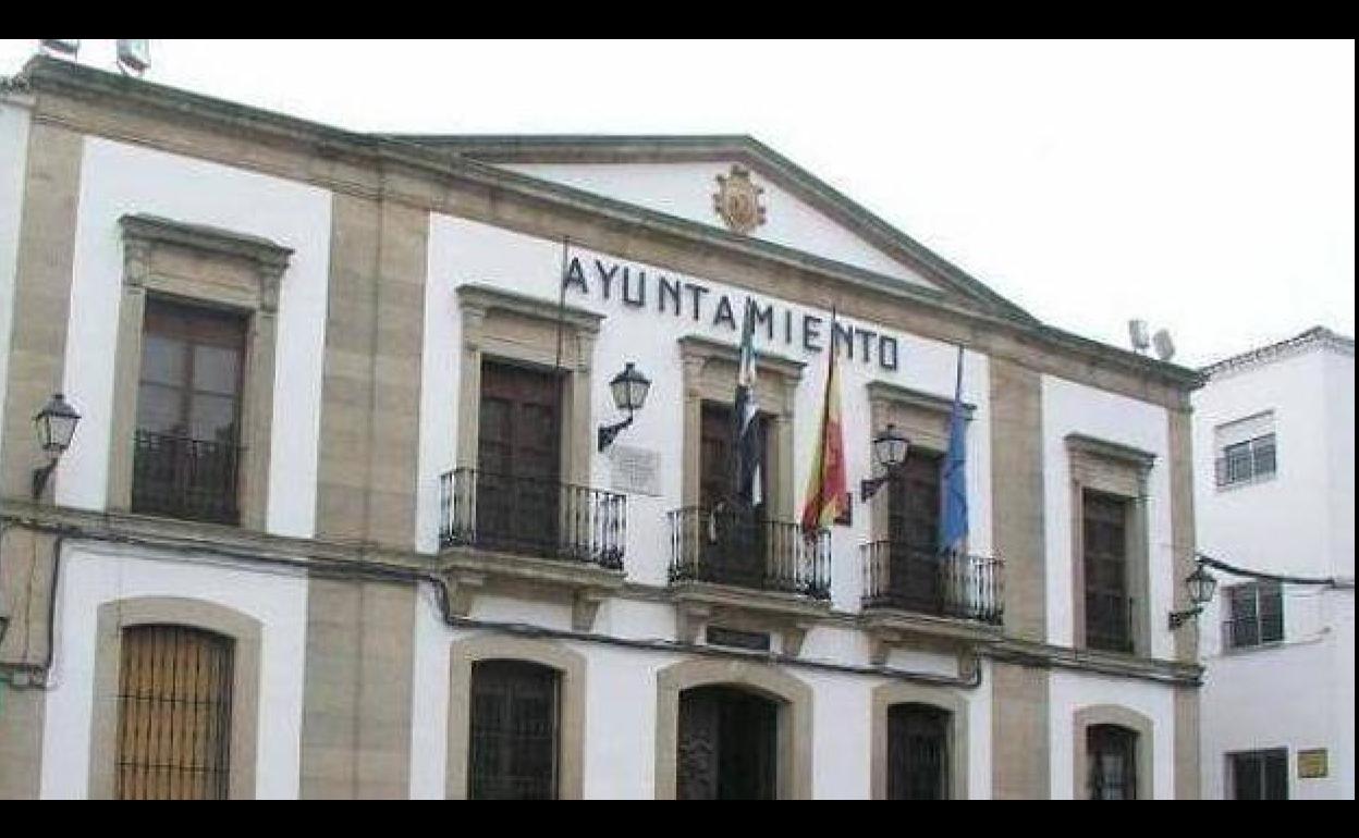 El Ayuntamiento arroyano habilita un correo para las dudas generadas por la presente situación