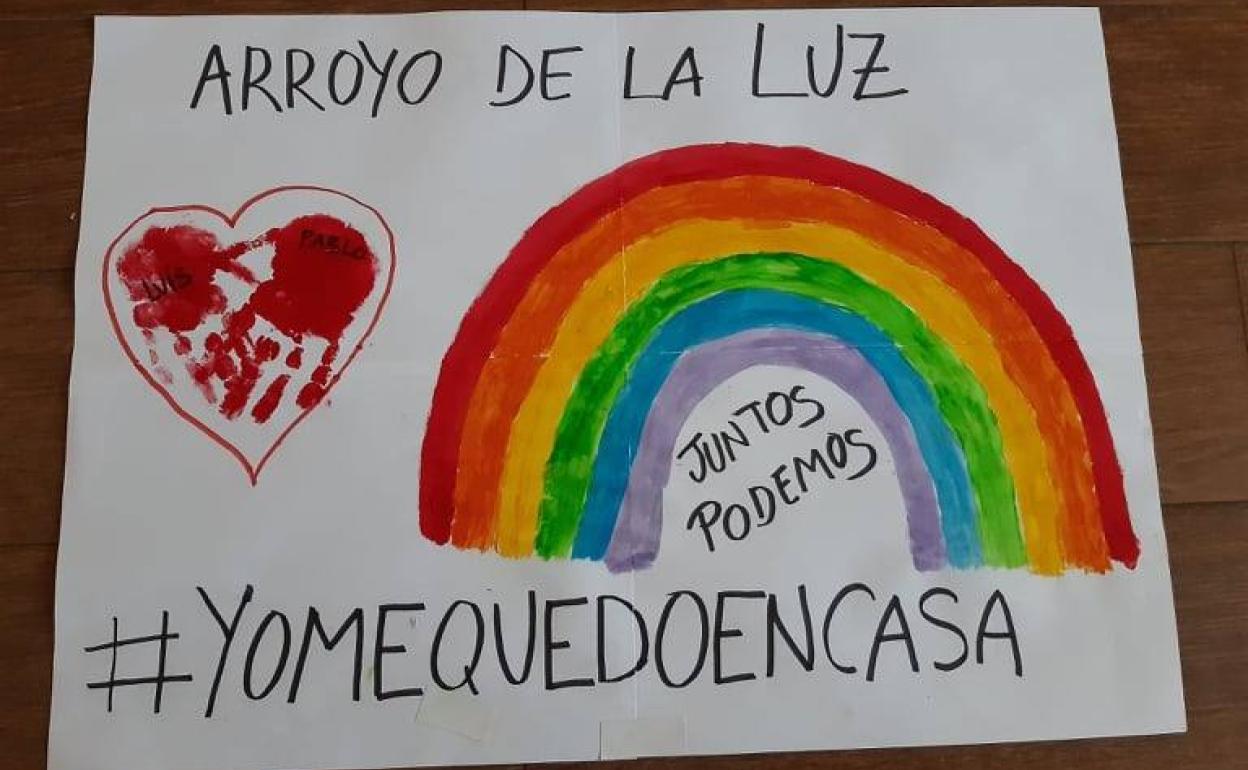 Uno de los muchos carteles que decoran las ventanas arroyanas y que los vecinos han compartido con nosotros. 