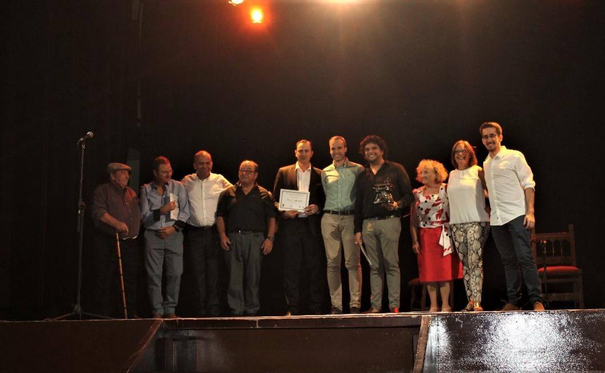La organización y los participantes de la anterior edición. 