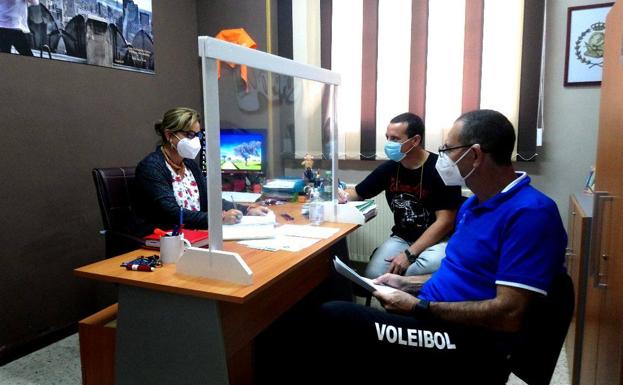Reunión del equipo directivo del colegio. 