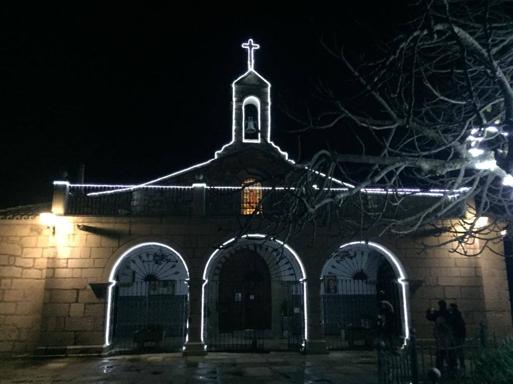 Imagen principal - Nueva iluminación de la ermita. 