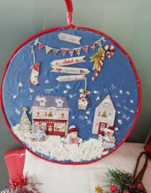 Imagen secundaria 2 - Los trabajadores de la residencia de mayores elaboran un programa navideño para los residentes