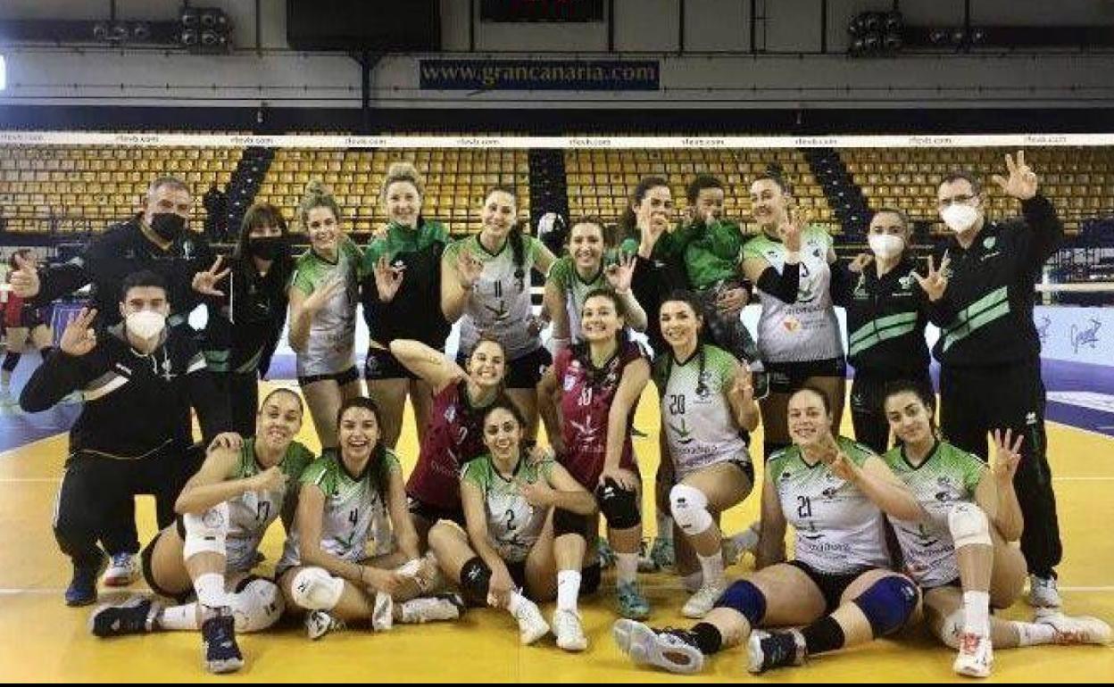 El Extremadura Arroyo se cuelga el bronce tras derrotar 3-0 a Atarfe