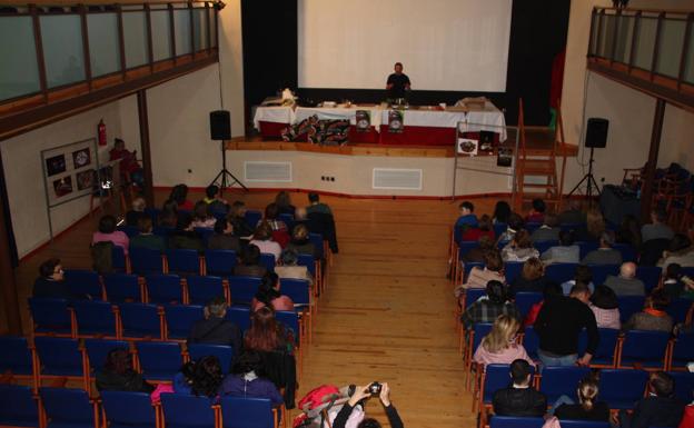 Imagen principal - Showcooking con Antonio Granero en 2020. 