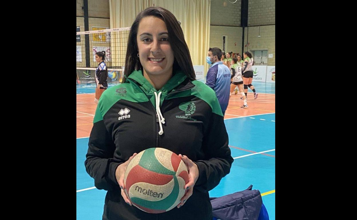 'Meche' Arends, un refuerzo de lujo para el Extremadura Arroyo en el último tramo liguero