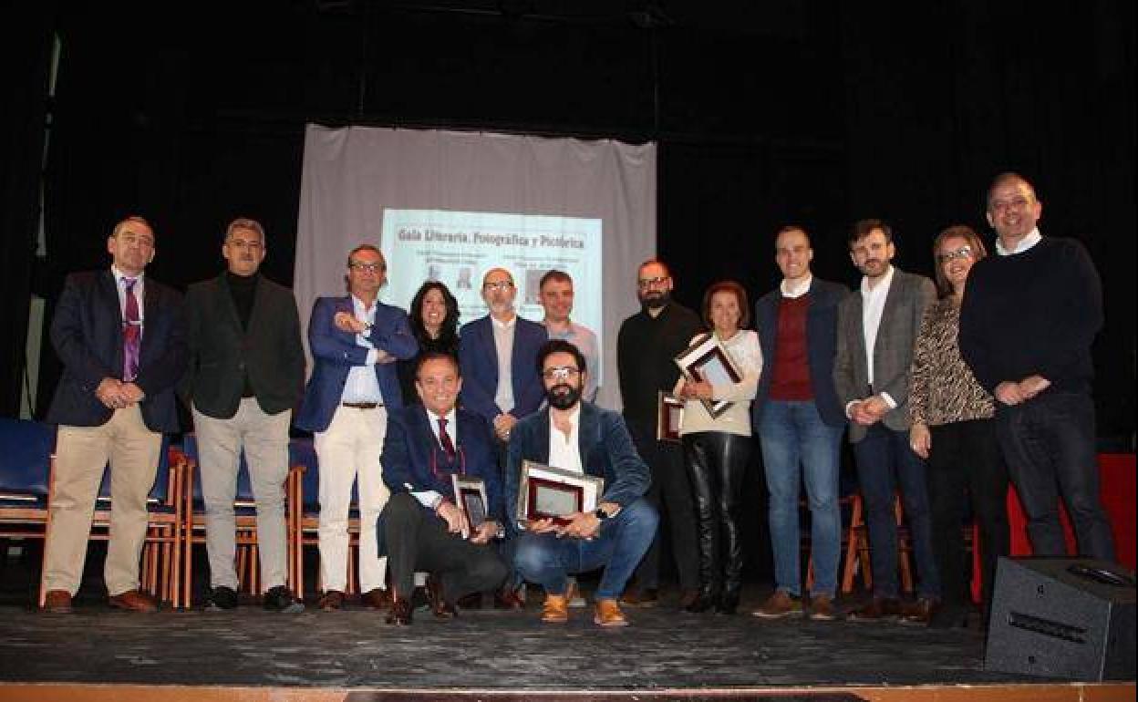 Finaliza el plazo para participar en los certámenes literarios Hnos. Caba y Poeta Juan Ramos