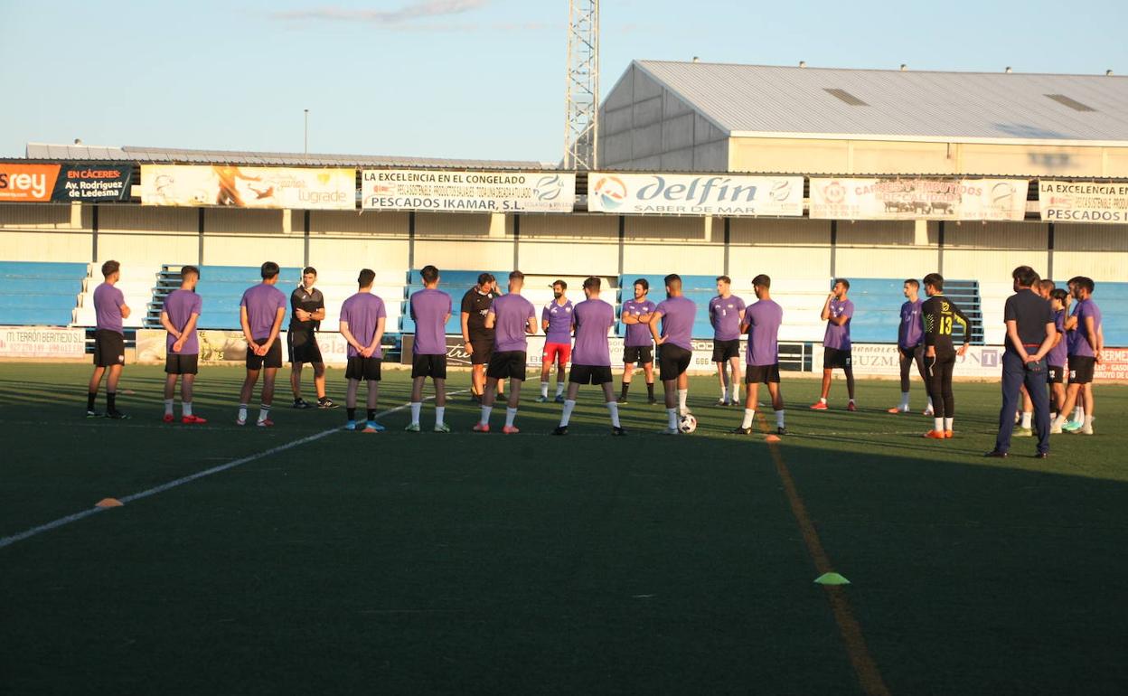 El Arroyo CP se despide de la Copa Federación y continúa preparándose de cara al comienzo de liga