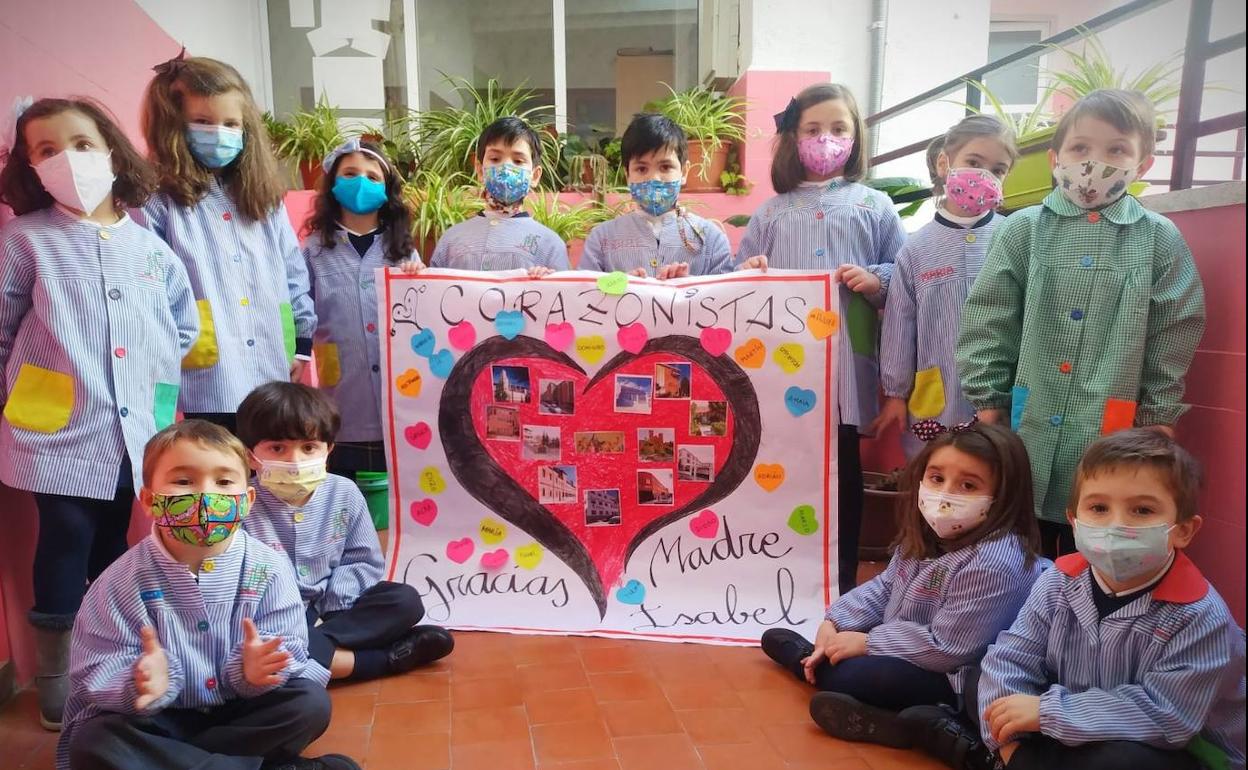 El colegio Ntra. Sra. de los Dolores celebra la fundación de la Congregación de las Hermanas de la Caridad del Sagrado Corazón de Jesús