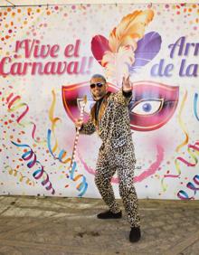 Imagen secundaria 2 - 'Las morenitas que hacen trenzas en la playa', 'Dinosaurios' y 'Maluma'. 