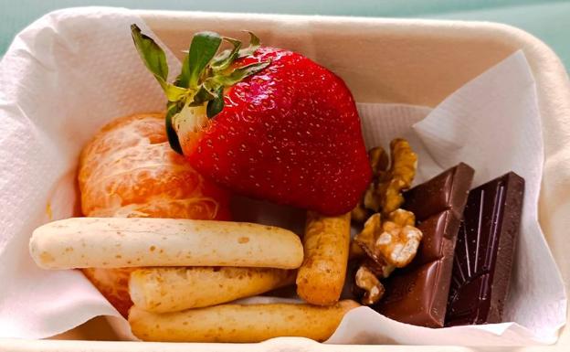 Imagen principal - Desayuno saludable que han tomado los alumnos. 