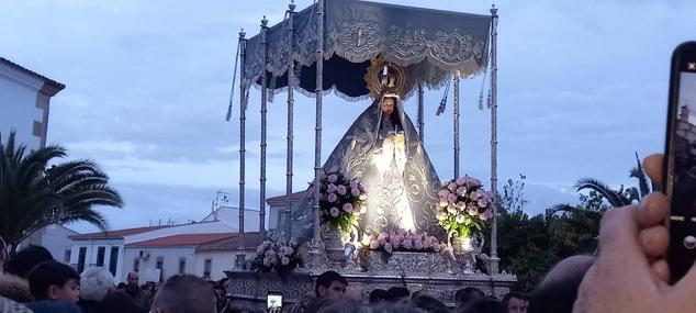 Fotos: Bajada y subida de la Virgen de la Luz
