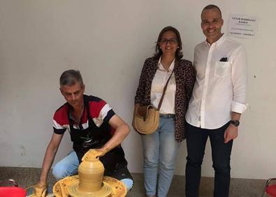 Imagen secundaria 1 - La alfarería arroyana se promociona en JATO