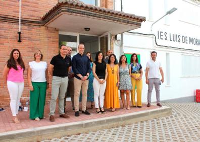 Imagen secundaria 1 - La Consejera de Educación, Esther Gutiérrez, visita las obras realizadas en el IES Luis de Morales