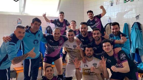 Gran goleada del Arroyo FS que se mete en los play off