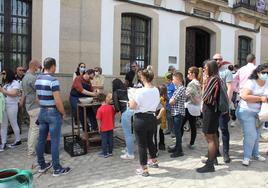 Talleres en la feria de artesanía del pasado año.