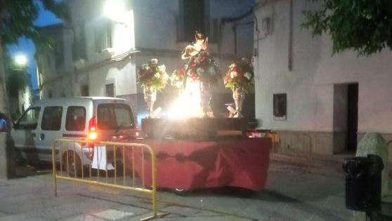 San Cristóbal llegó a la iglesia de Ntra. Sra de la Asunción arropado por los conductores