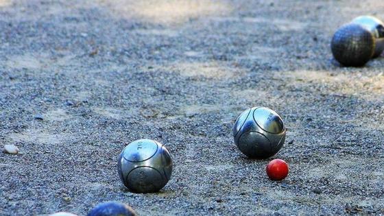 Esta noche vuelve el Torneo de Petanca Nocturno
