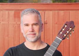 Randall Avers en concierto en el Corral de Comedias de Arroyo de la Luz