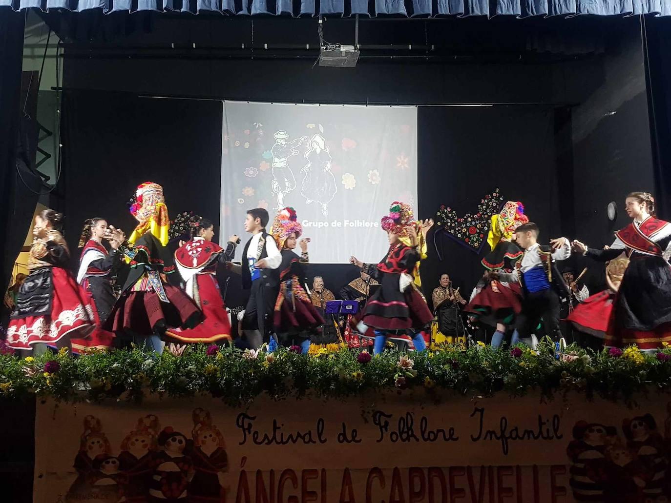Arroyo acogió la XXII edición del Festival Folklórico Infantil Ángela Capdevielle