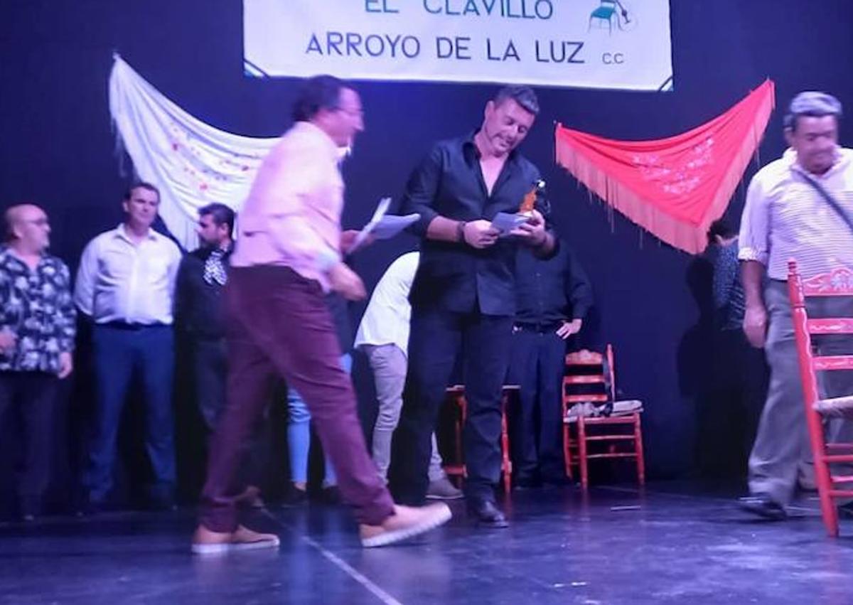 Imagen secundaria 1 - Primer, segundo y tercer premio.