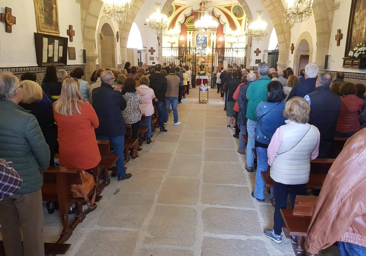 Imagen principal - Mia en honor a San Pedrino.