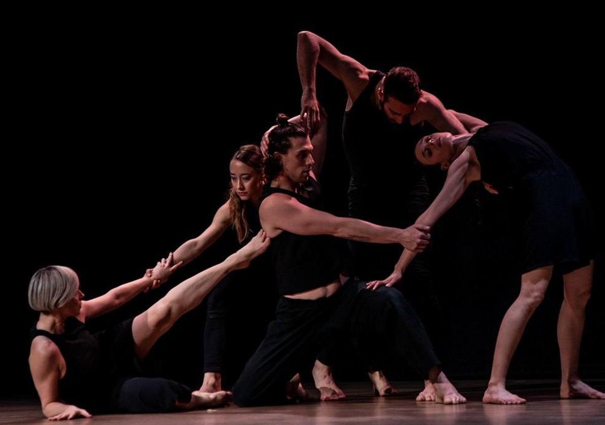 Balletto Teatro Di Torino cierran el Noviembre Cultural