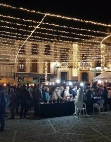 Imagen secundaria 2 - Encendido, Belén Viviente y mercado navideño. 