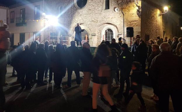 Imagen principal - Los arroyanos han disfrutado un año más de las fiestas de San Sebastián
