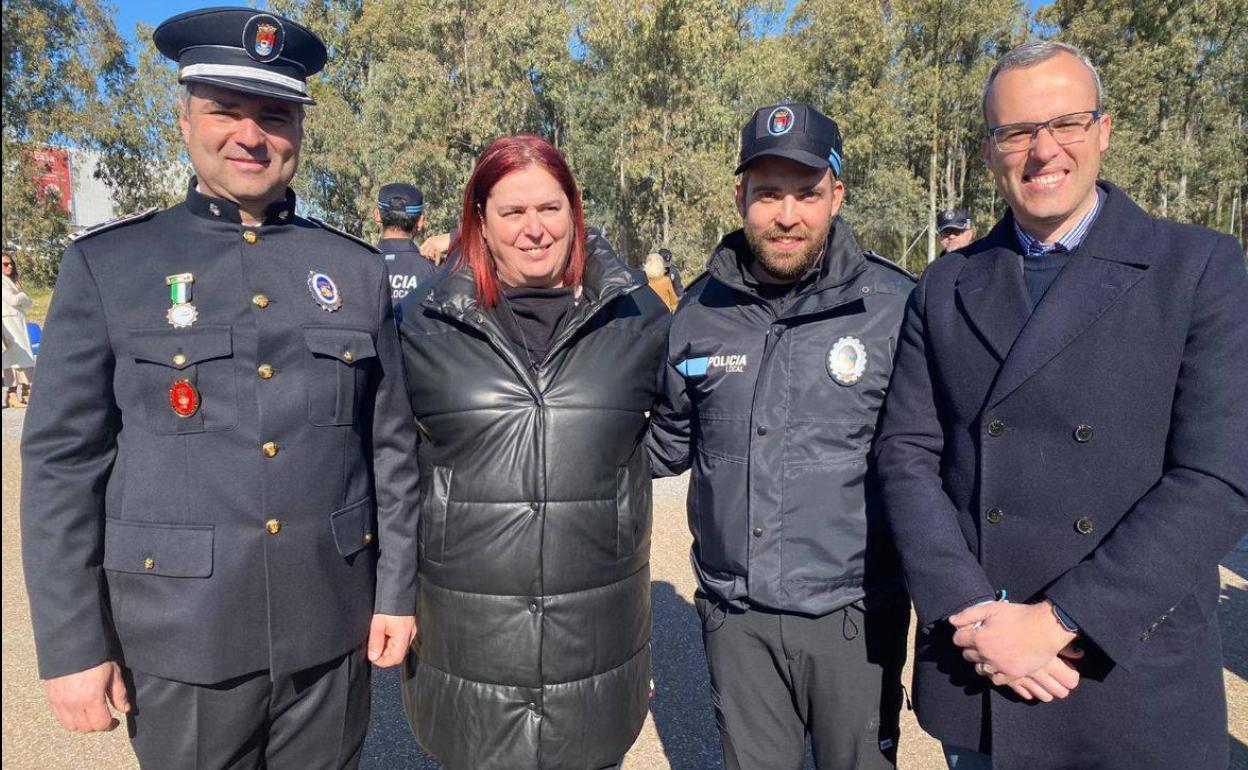 Fernando Rosado ha recibido su despacho en el acto de entrega en Badajoz