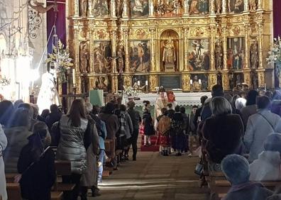 Imagen secundaria 1 - Arroyo ha vuelto a disfrutar de la festividad de Las Candelas