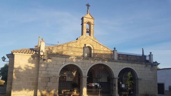 El obispo Jesús Pulido, inaugurará un nuevo quemador de velas en el Santuario de la Virgen de la Luz