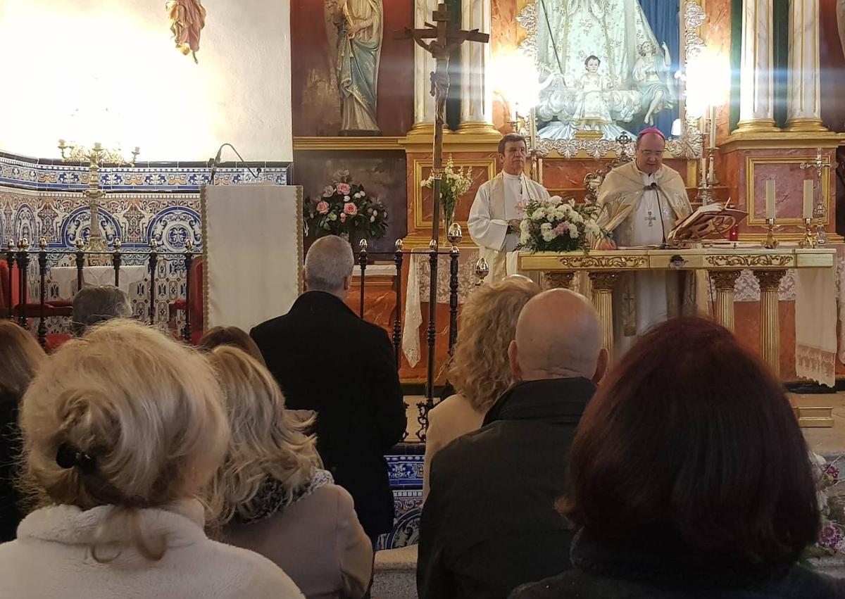 Imagen secundaria 1 - Inaugurado un nuevo quemador de velas en el Santuario de Ntra. Sra. de la Luz