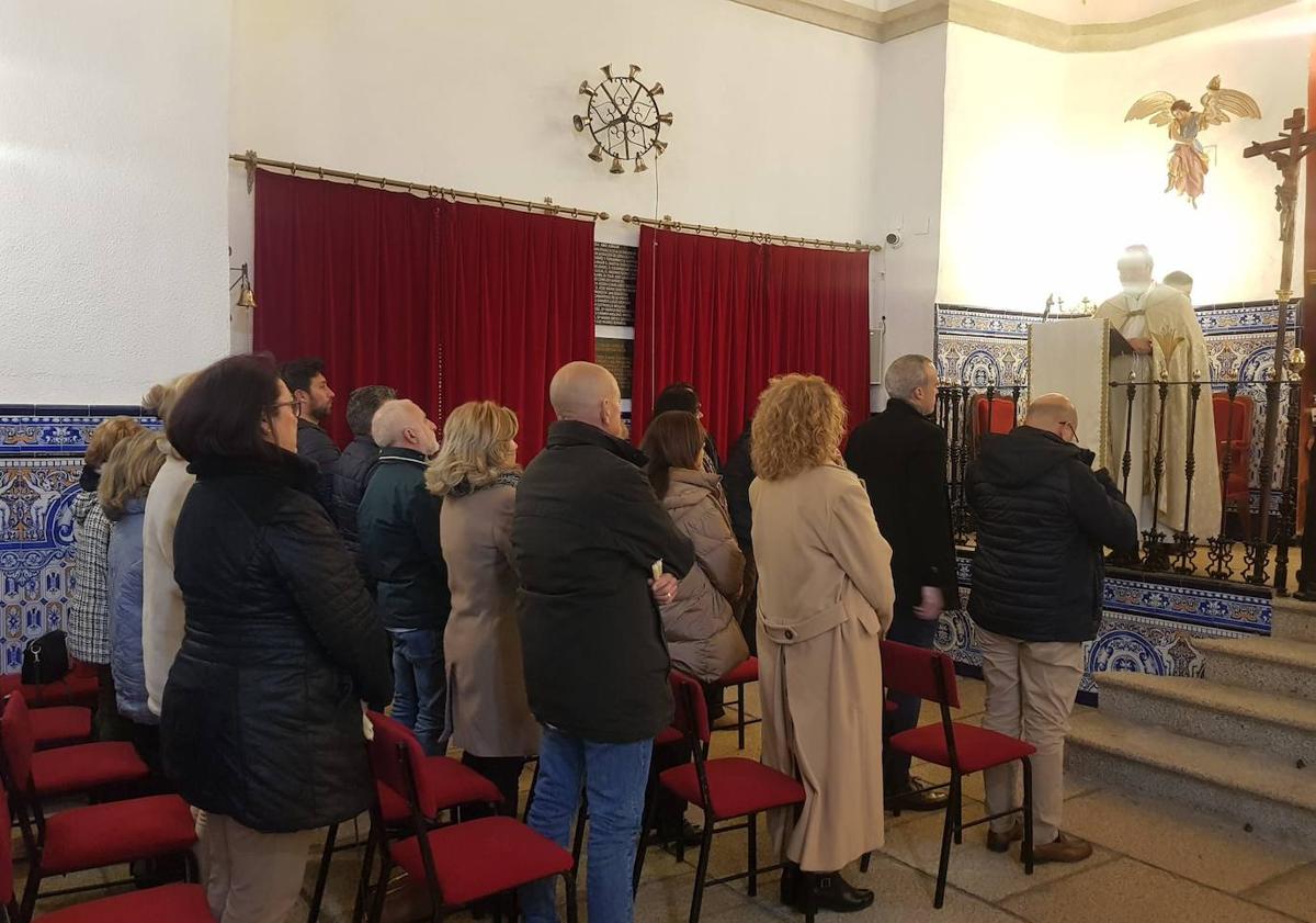 Imagen principal - Inaugurado un nuevo quemador de velas en el Santuario de Ntra. Sra. de la Luz