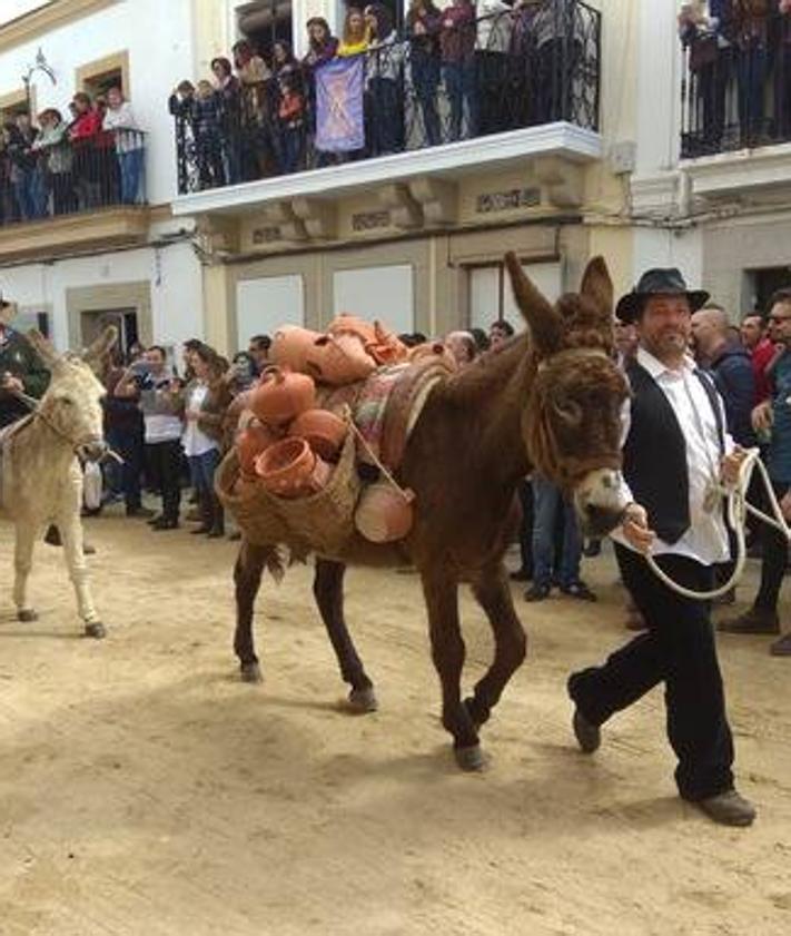 Imagen secundaria 2 - El Día de la Luz; tradición, historia y devoción de un pueblo