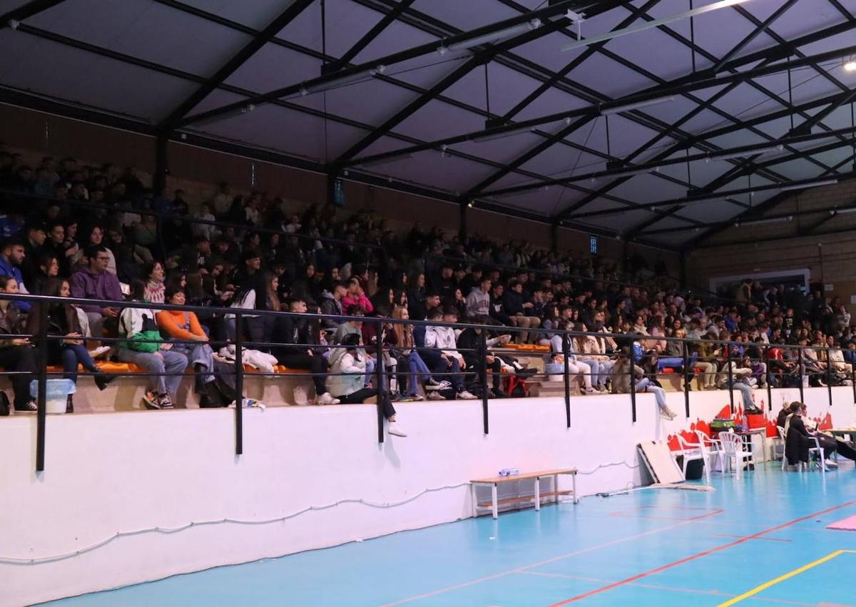 Imagen secundaria 1 - Éxito en la celebración del 3x3 Día de la Luz
