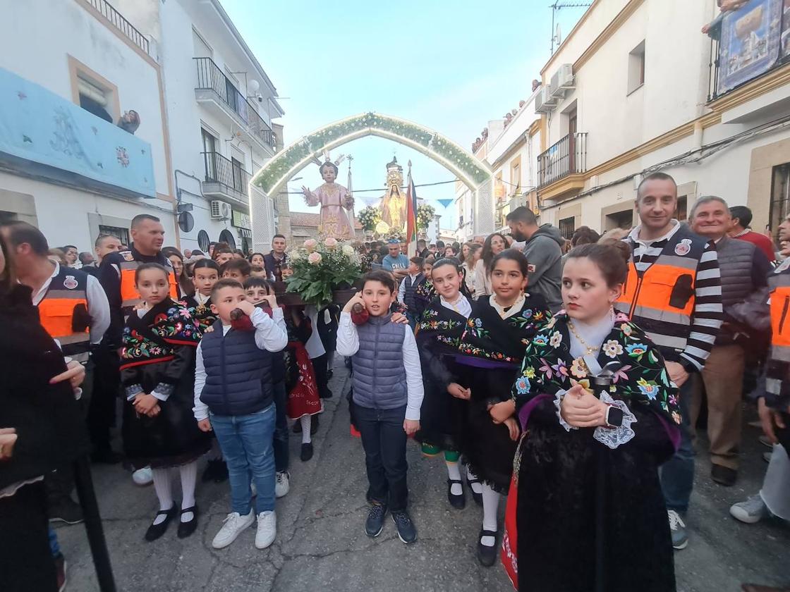 La Virgen de la Luz volvió a visitar su pueblo