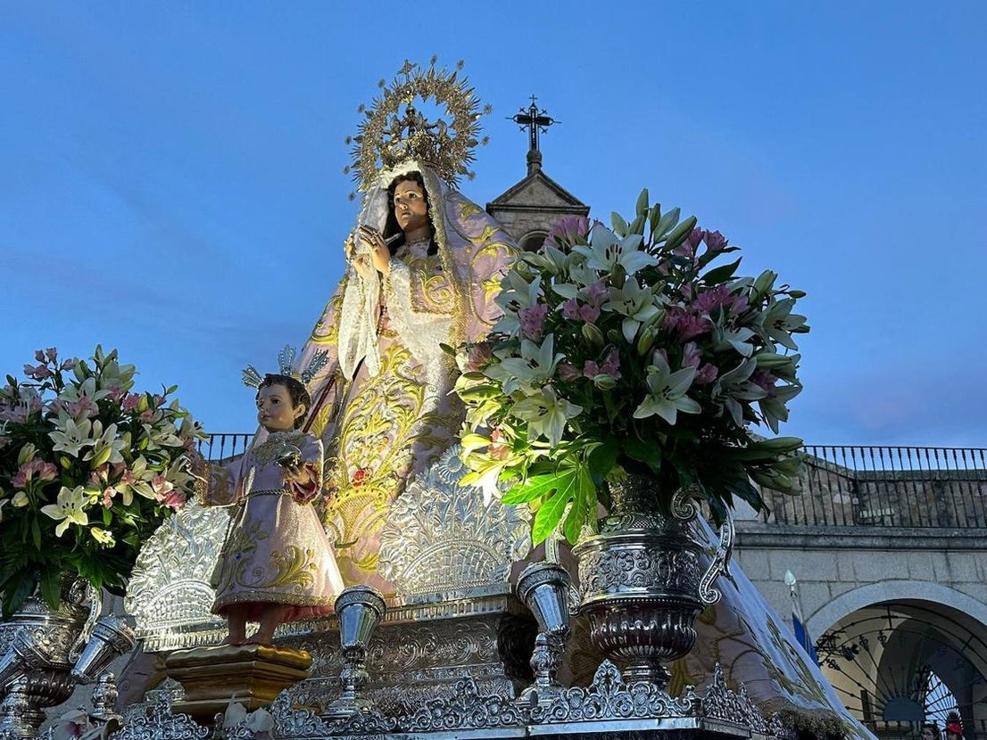 La Virgen de la Luz volvió a visitar su pueblo