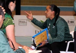 Flavia Lima en un tiempo muerto.