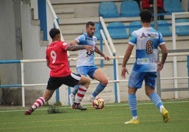 Uno de los momentos del partido.