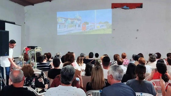 La Asociación Objetivos recibirá 5.000 euros para su proyecto 'Escuela virtual de coatching feminista de Arroyo de la Luz'
