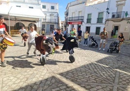 Los pequeños han disfrutado de las vaquillas adaptadas para ellos.
