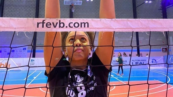 No hay dos sin tres y Juliana Sandes ya es la máxima bloqueadora de toda la SF2