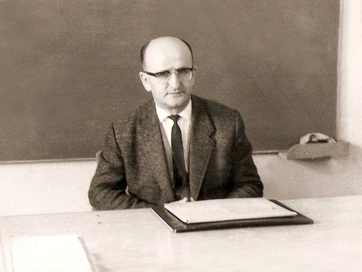 Juan Ramos en las Escuelas Nuevas en el año 1960