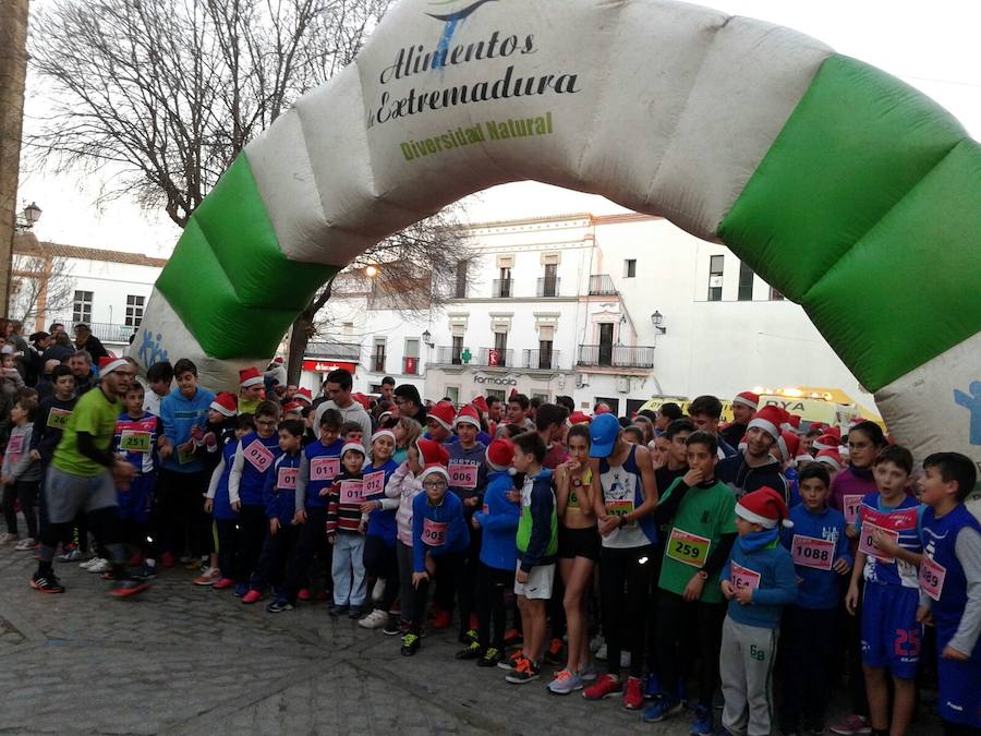 650 corredores se dan cita en la VI San Silvestre de Arroyo de la Luz