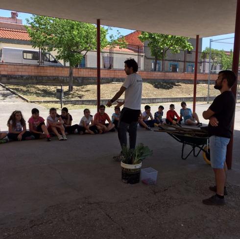 Puesta en marcha de Huertos Escolares en el C.P. Ntra. Sra de la Luz y Colegio Ntra. Sra. de los Dolores