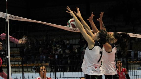 El Extremadura Arroyo endosa un 3-0 inapelable a Torrejón en su regreso a la competición