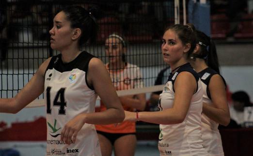 El Extremadura Arroyo buscará mañana ante su afición su primera victoria en S2