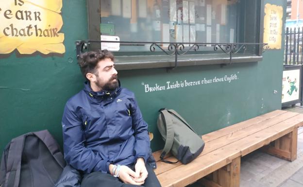 Juan Álvarez Barrena en un viaje reciente a Belfast.
